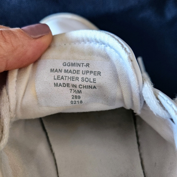 GUESS shoes - Picture 5 of 5